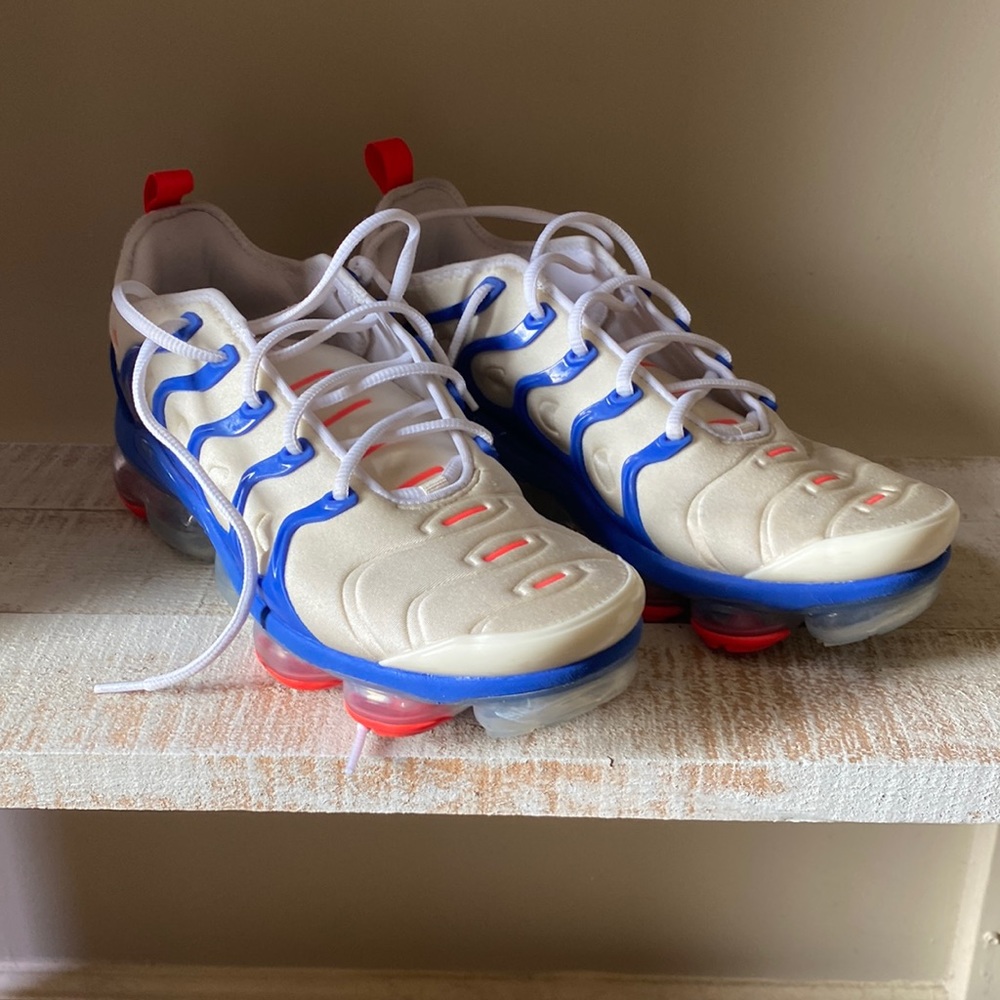 Vapormax plus